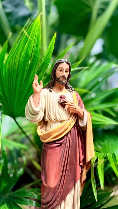 Ảnh tượng Chúa Thánh Tâm Filumena trong ánh sáng nhà ở