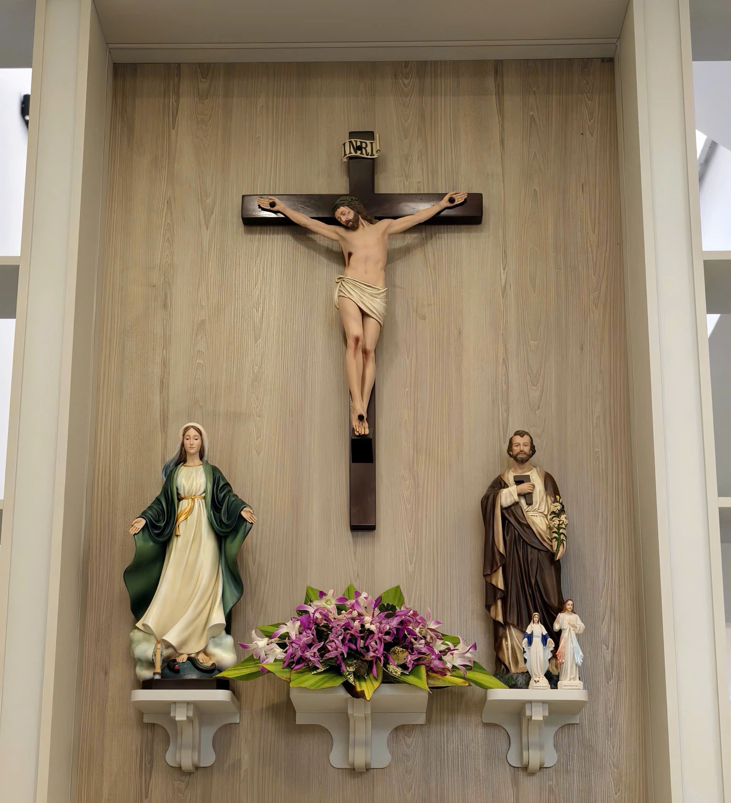 Các mẫu tượng Thánh Antôn của Filumena