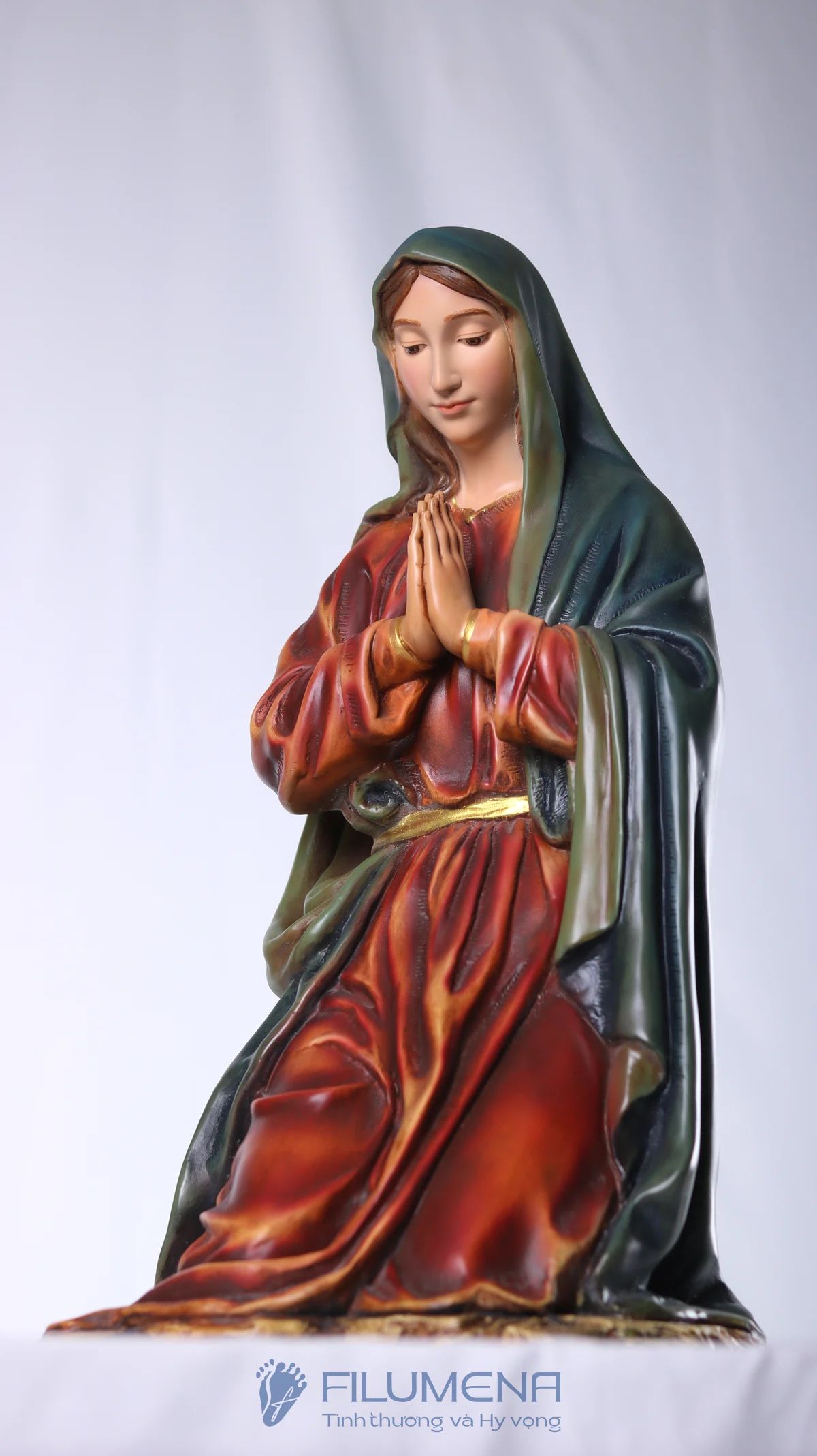 Bộ tượng Giáng sinh 50 cm màu trầm cổ điển do Filumena sáng tác