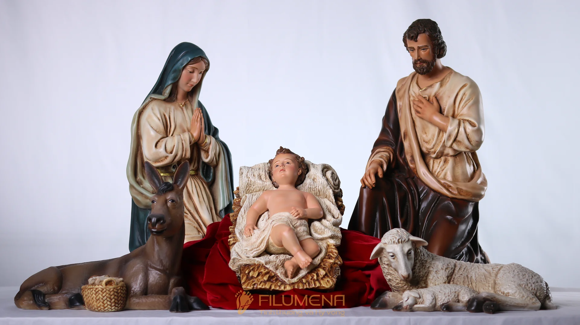 Bộ tượng Giáng Sinh Filumena 3,5,7 nhân vật – nhiều kích thước và chất liệu resin – bột đá tái tạo, phù hợp cho bàn thờ và không gian gia đình