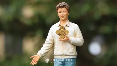 Custom Catholic statues designed and manufactured in Vietnam by Filumena for wholesale and export