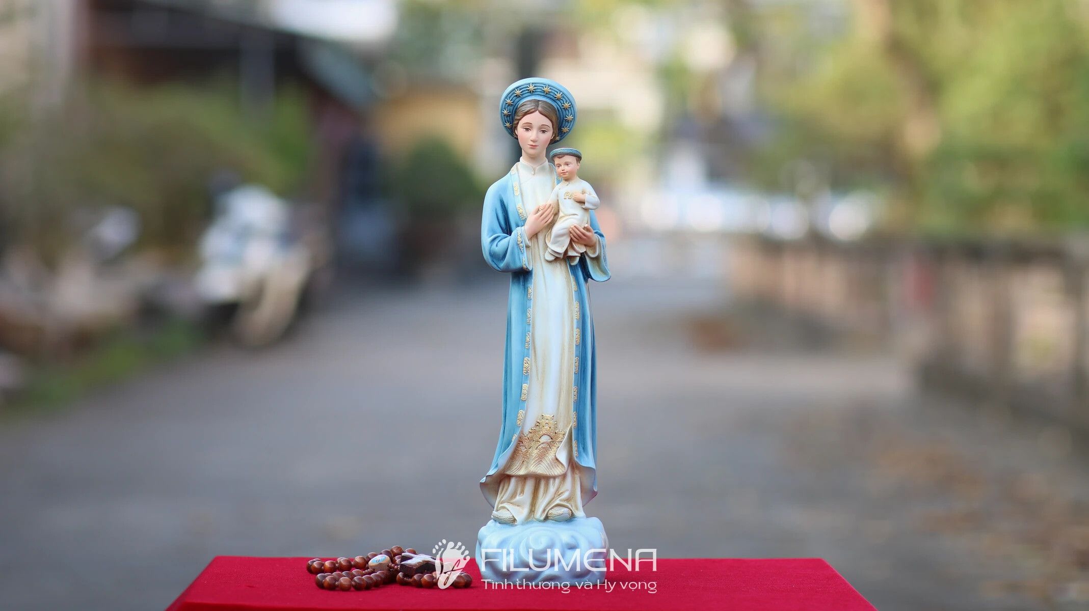 Tượng Đức Mẹ La Vang 40 cm áo màu xanh da trời