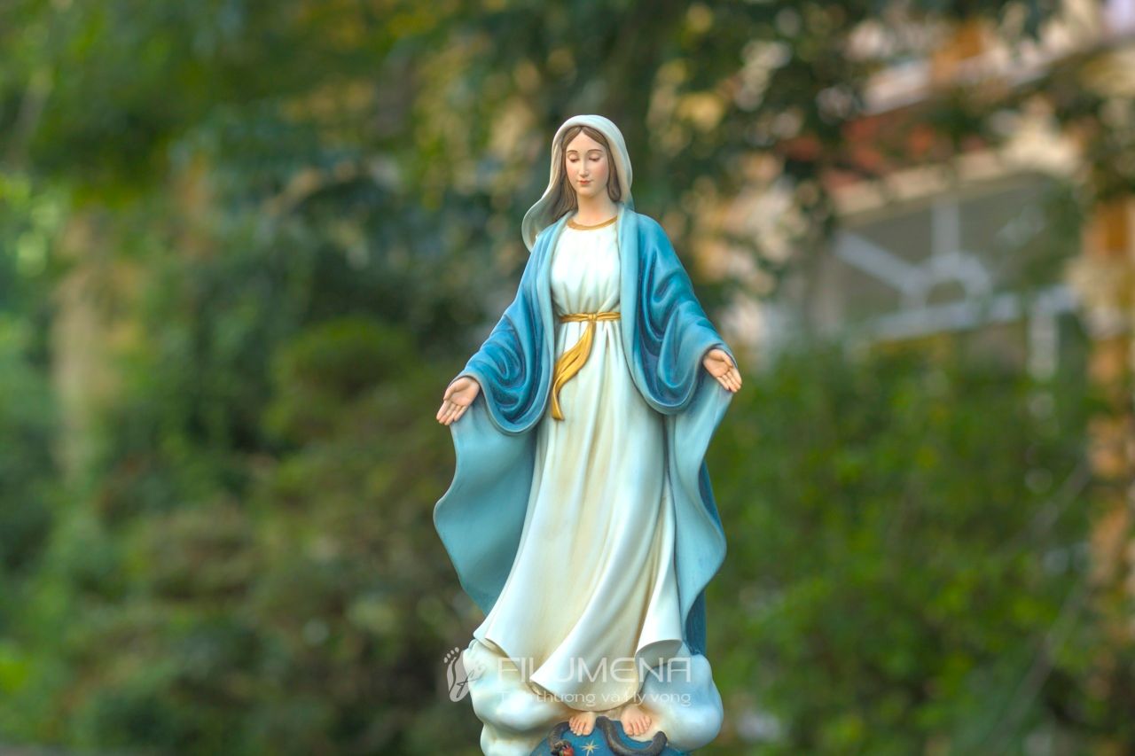 Handcrafted Catholic statues export manufacturer in Vietnam producing artisan religious sculptures for international wholesalers