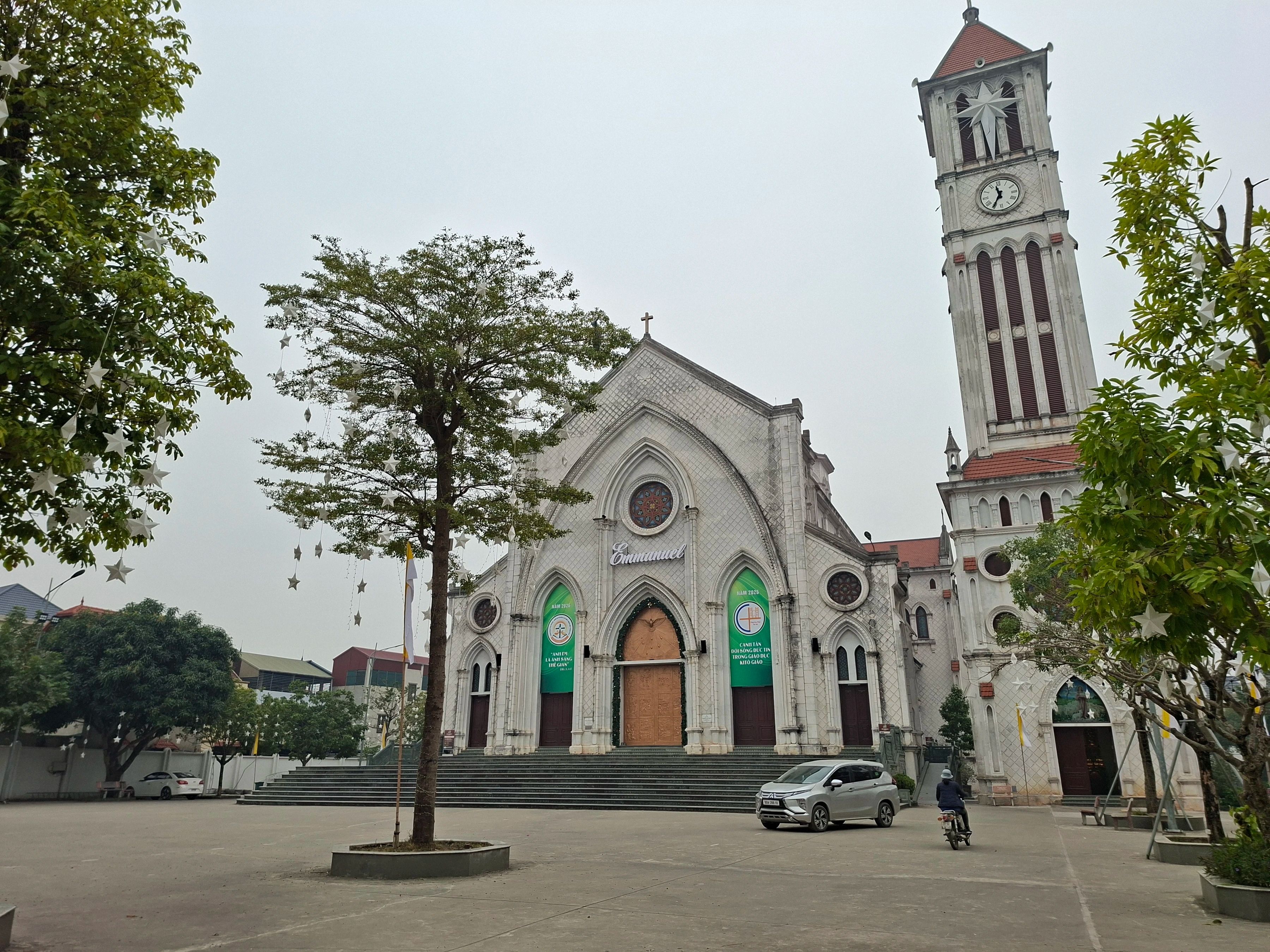 Tượng Công giáo Filumena tại Đền thánh Phêrô Lê Tùy, trung tâm hành hương Bằng Sở