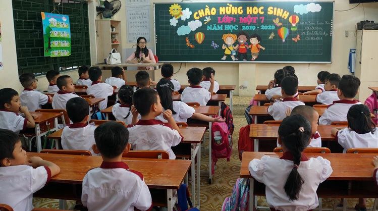 Giải đáp theo đạo Thiên Chúa có được làm giáo viên không theo Đức Tin Công giáo