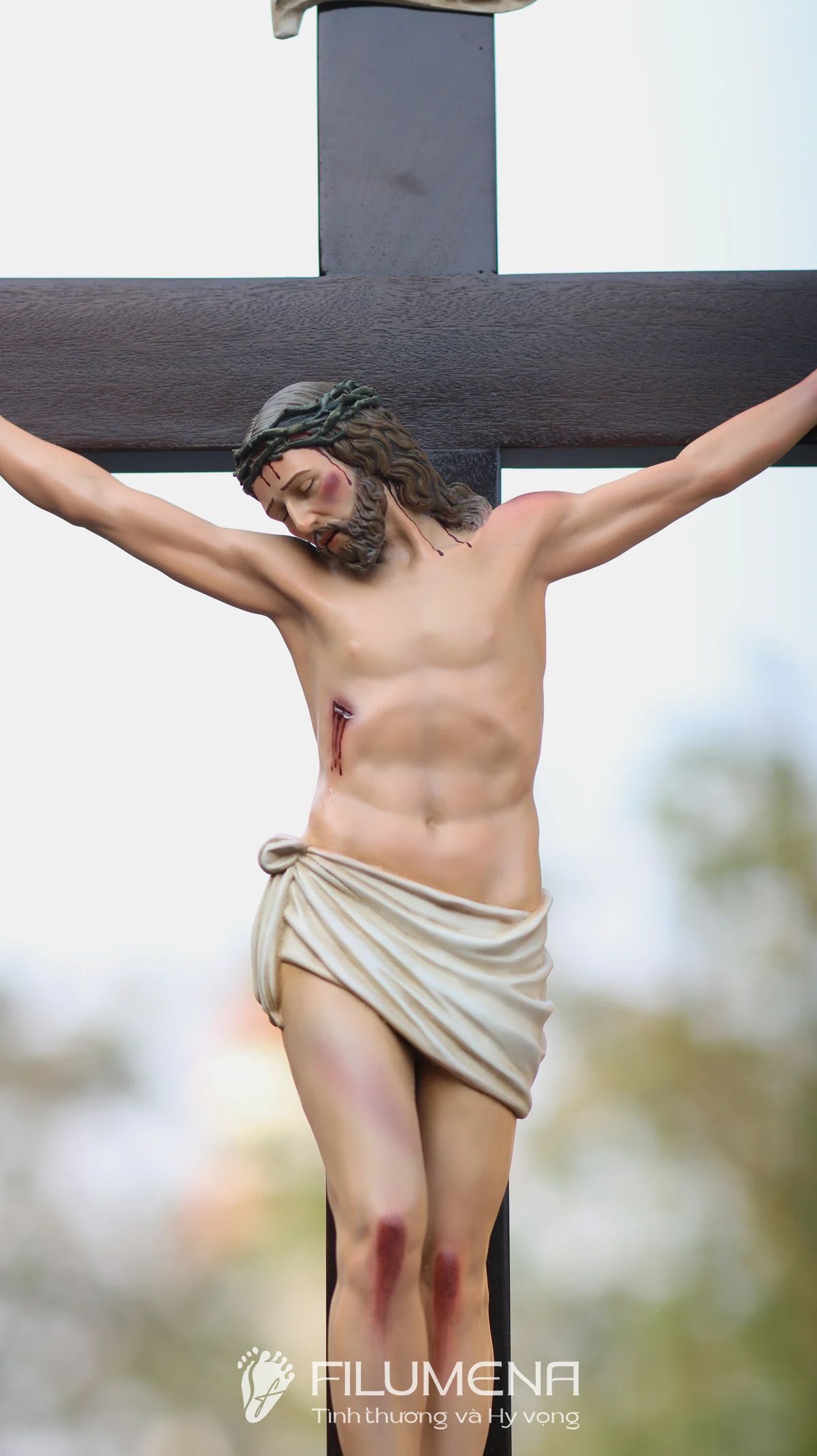 Tượng Chúa chịu nạn 40 cm Thánh giá gỗ lát