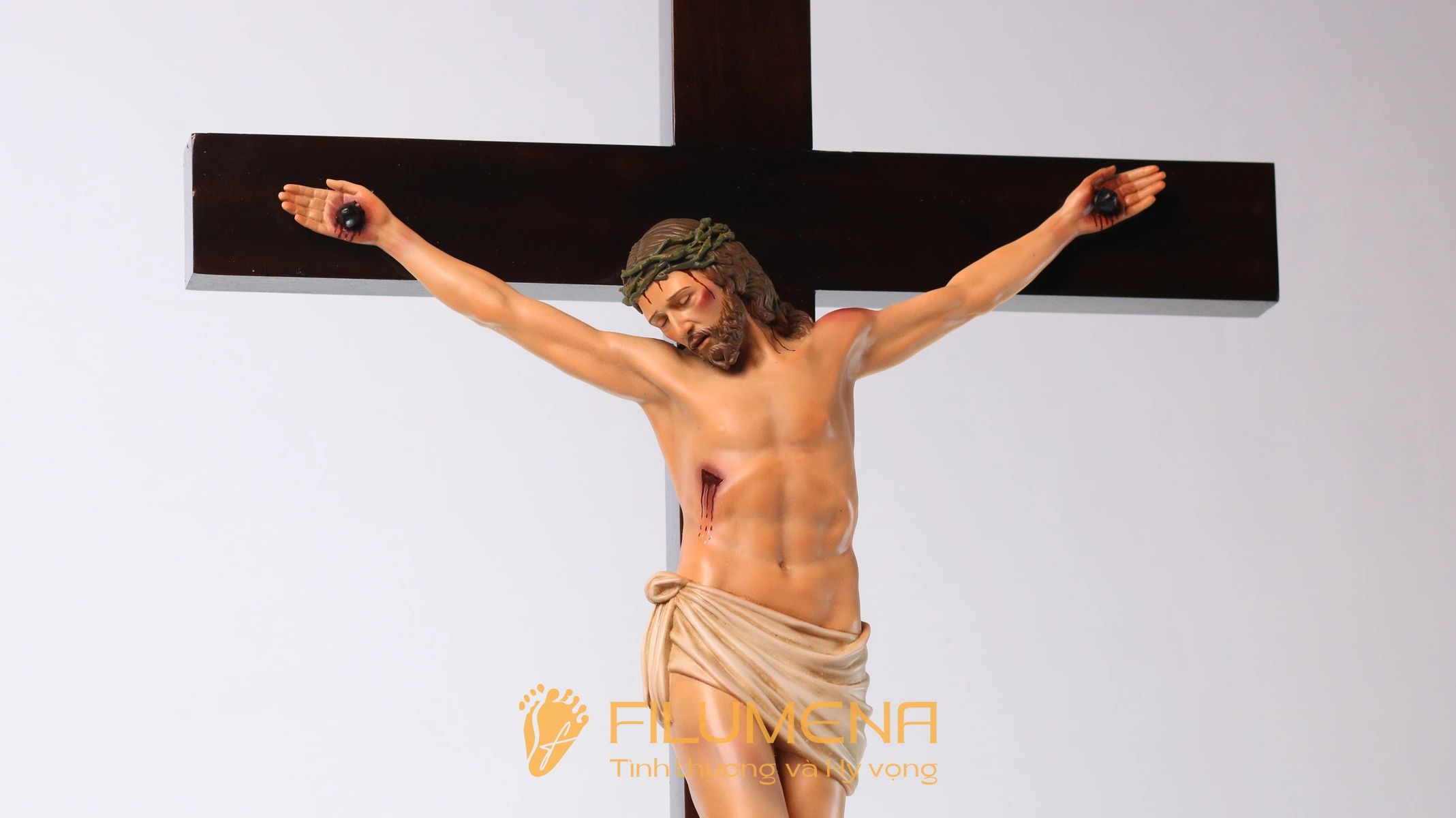 Tượng Chúa chịu nạn 40 cm Thánh giá gỗ lát