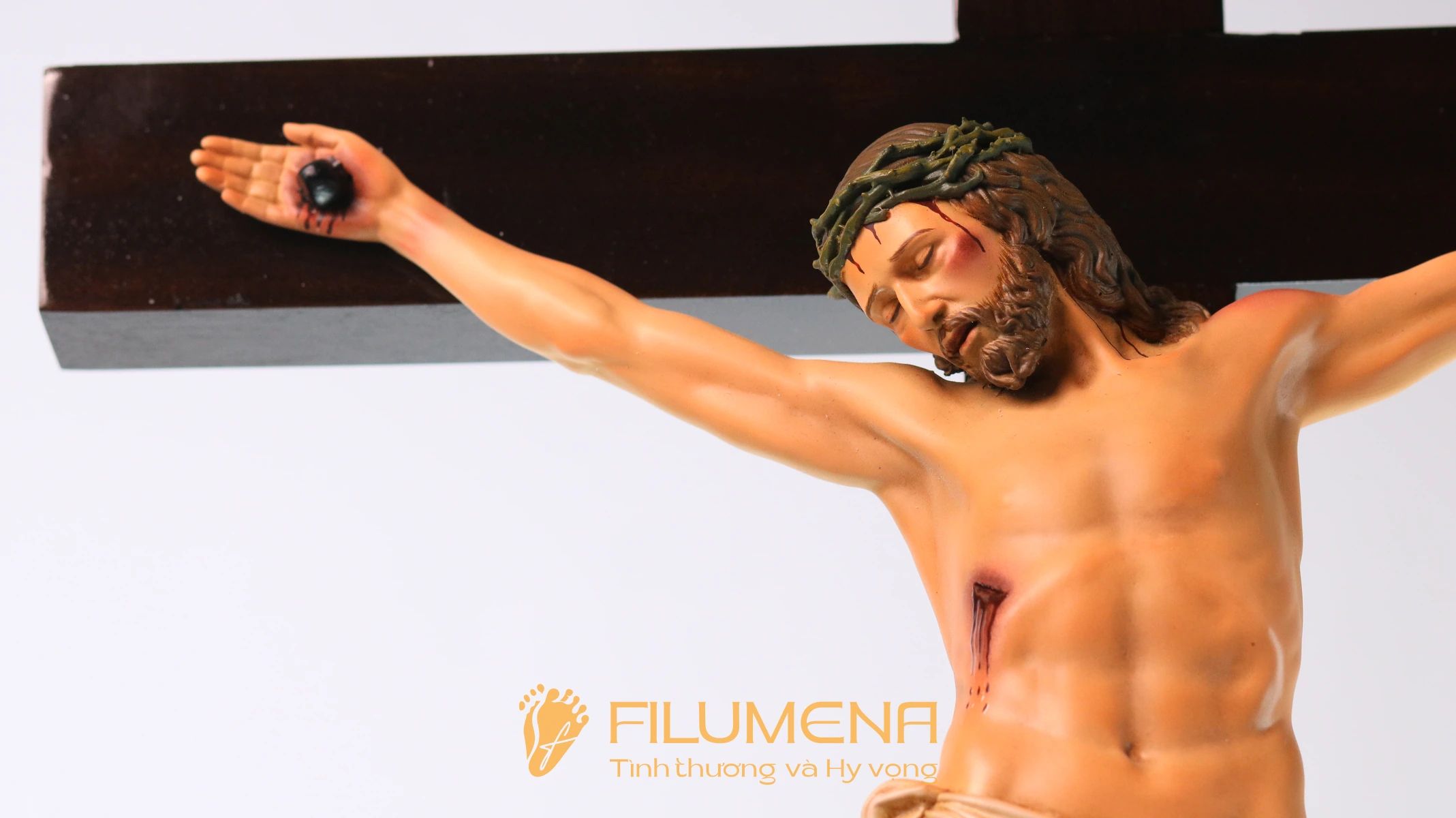 Tượng Chúa chịu nạn 40 cm Thánh giá gỗ lát