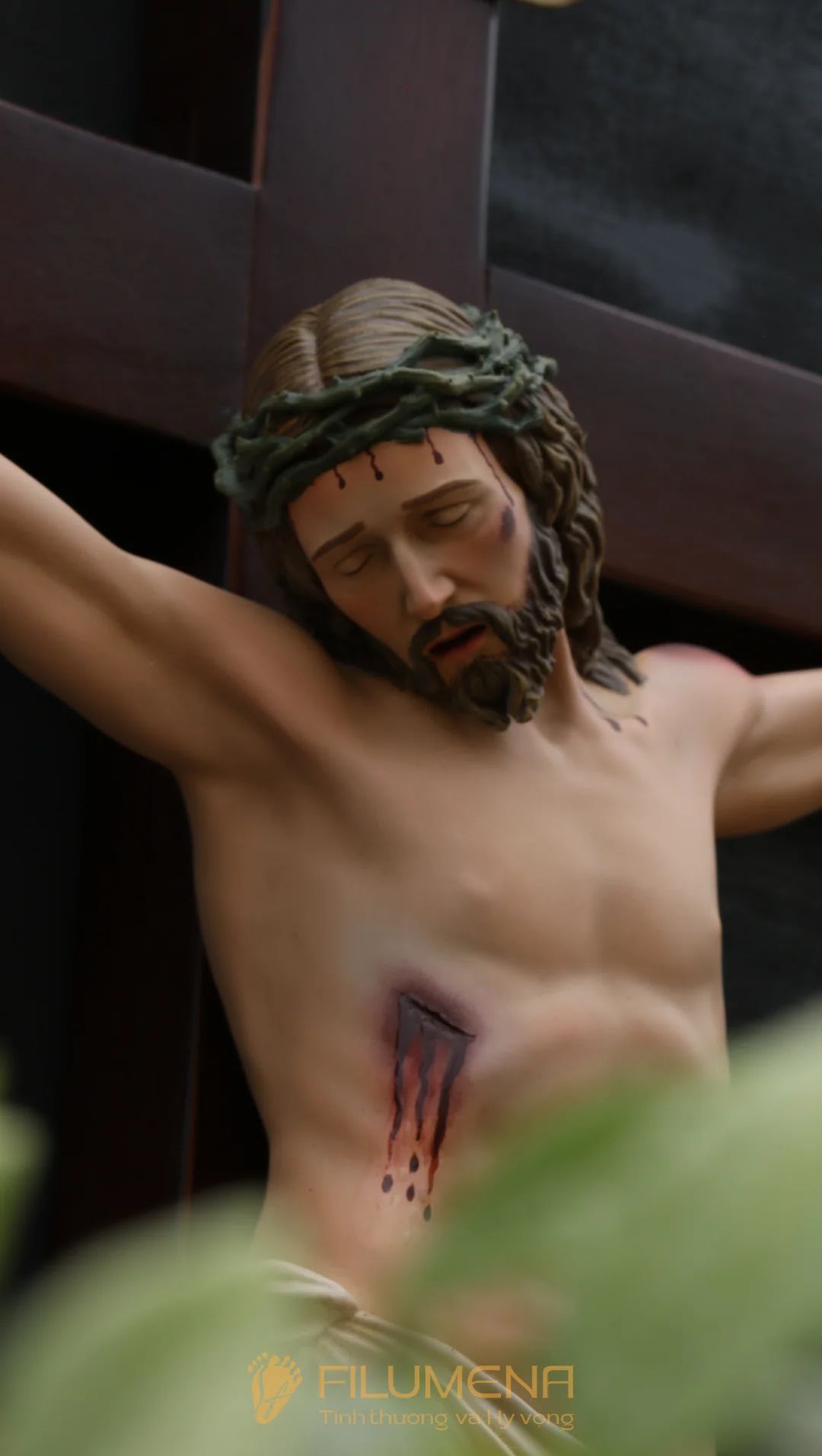 Tượng Chúa Giê-su chịu nạn cao 50 cm