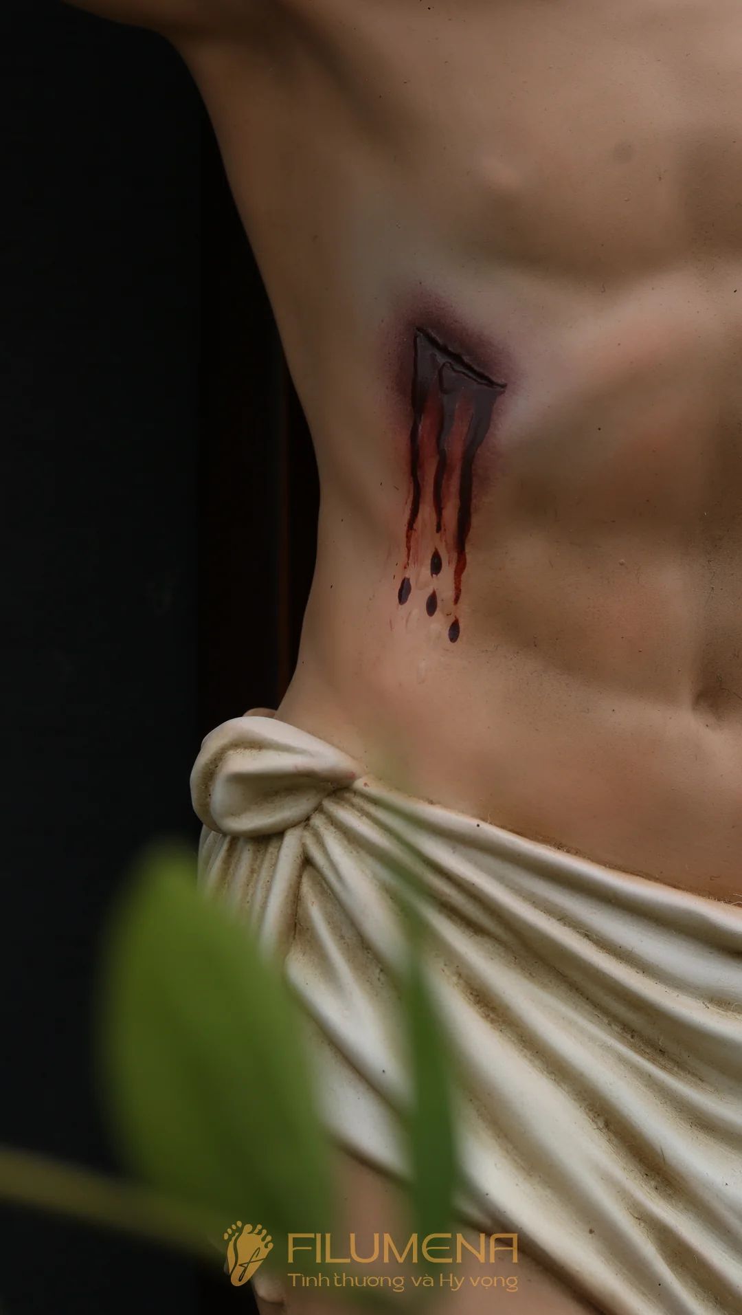 Tượng Chúa chịu nạn cao 60 cm Thánh giá gỗ lát