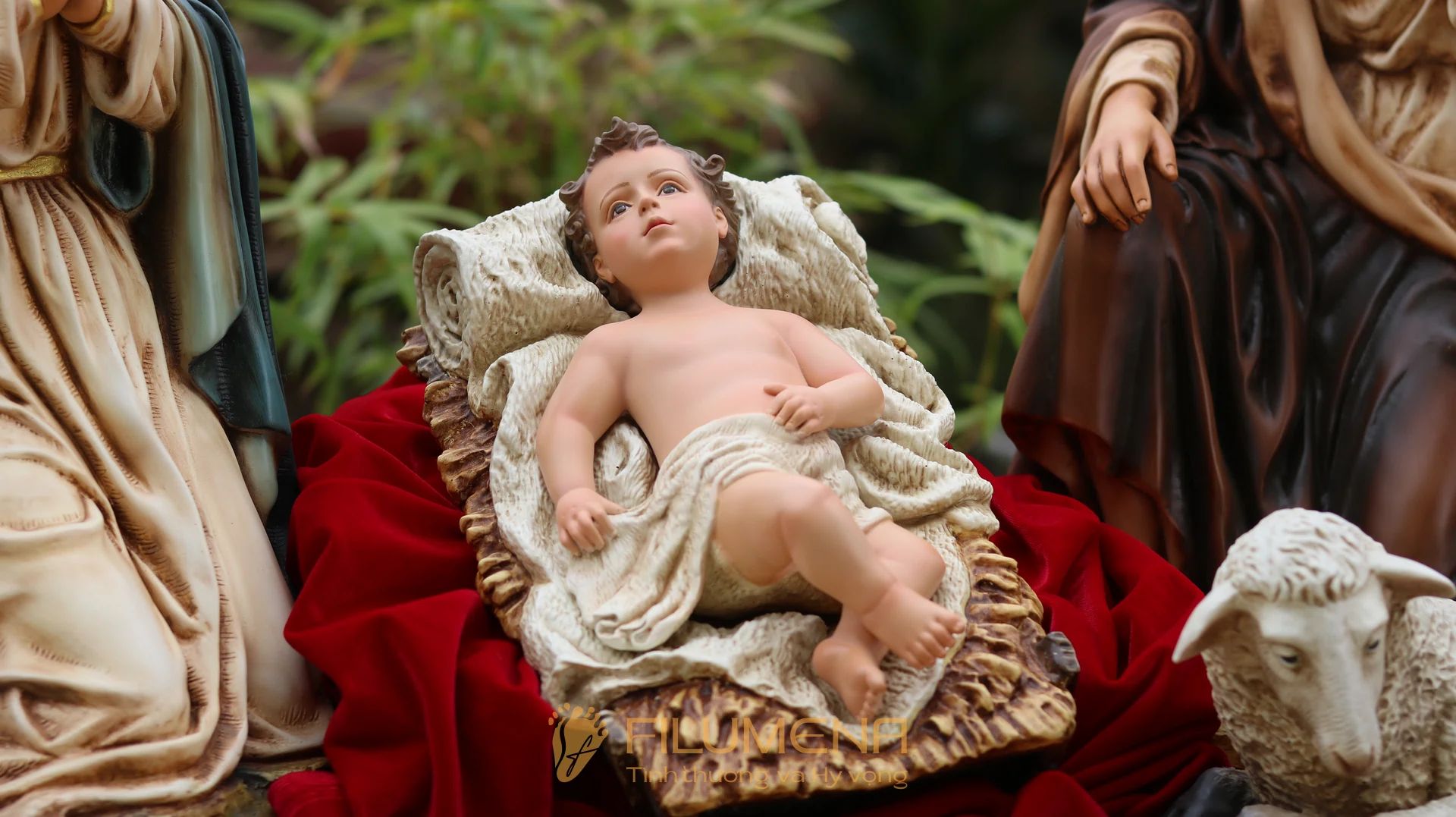 Tượng Chúa Giáng Sinh – Bộ tượng Giáng Sinh đẹp và ý nghĩa cho mùa Noel