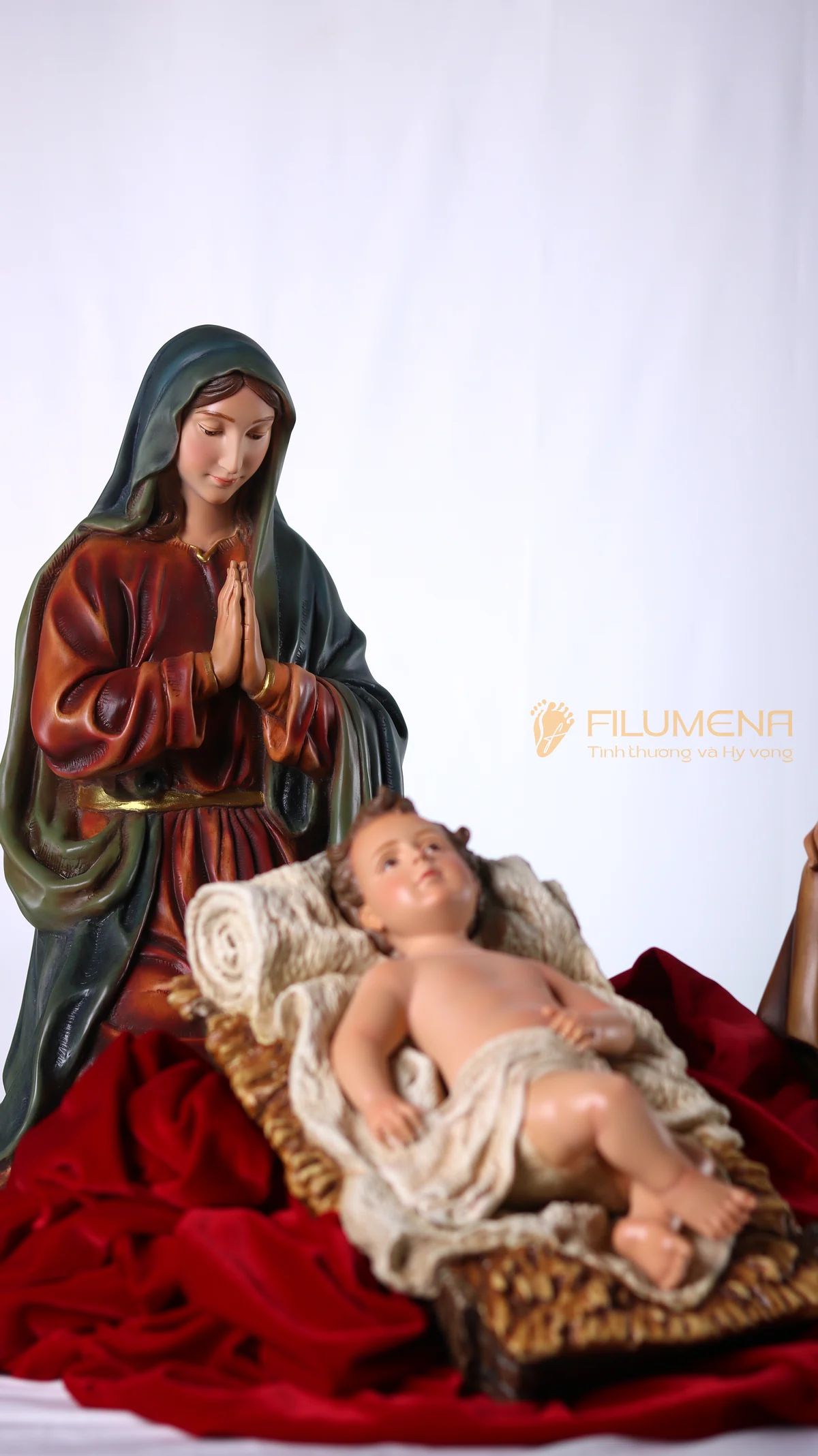 Tượng Chúa Hài đồng 27 cm cho bộ tượng Giáng sinh 50 cm phù hợp bàn thờ gia đình Công giáo