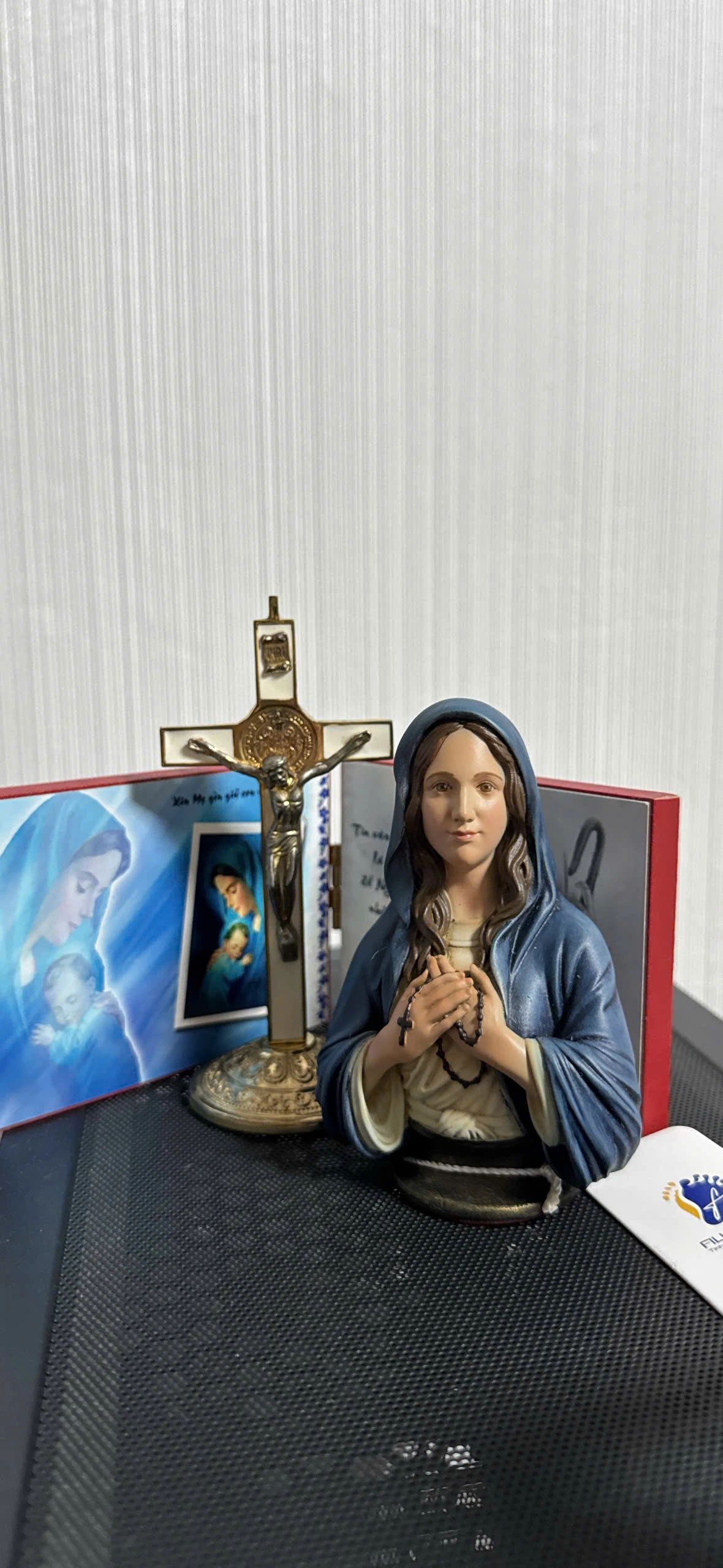 Statues des saints catholiques créées et fabriquées par Filumena Art, fabricant, fournisseur et grossiste des articles religieux au Vietnam