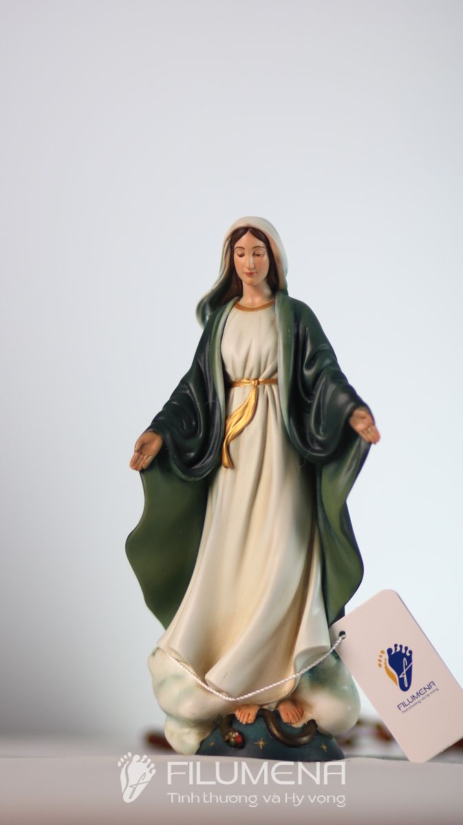 Tượng Đức Mẹ Ban Ơn cao 20 cm màu xanh ô-liu của Filumena