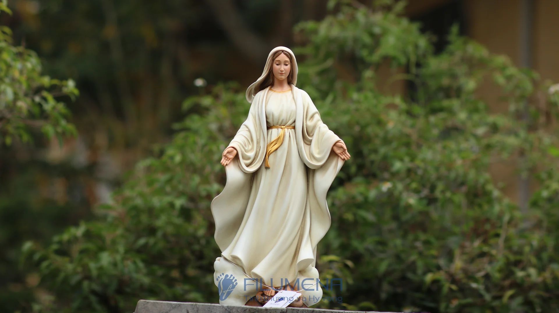 Các mẫu tượng Công giáo do Filumena sáng tác