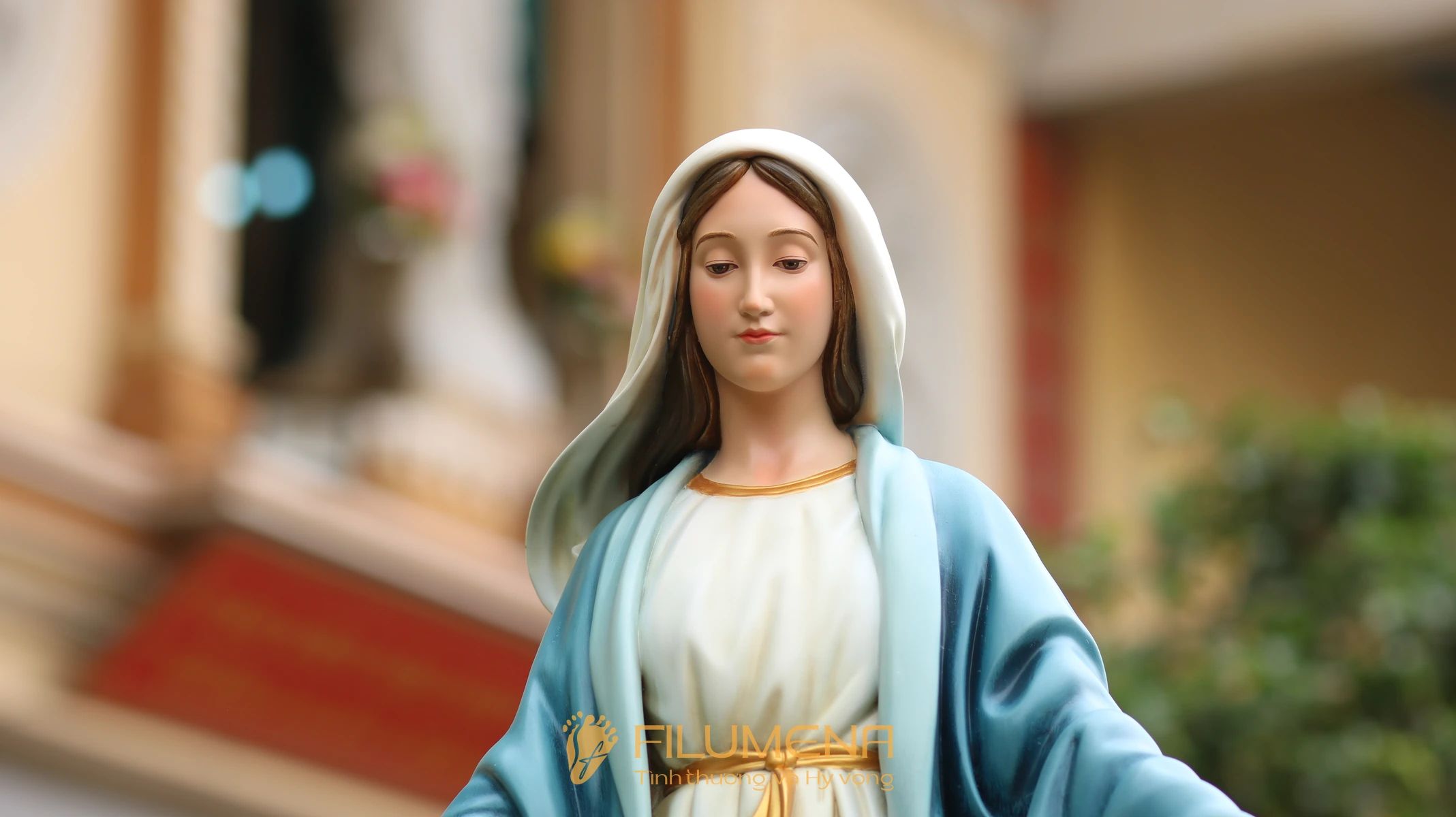 Tượng Đức Mẹ Ban Ơn cao 80 cm màu xanh nước biển