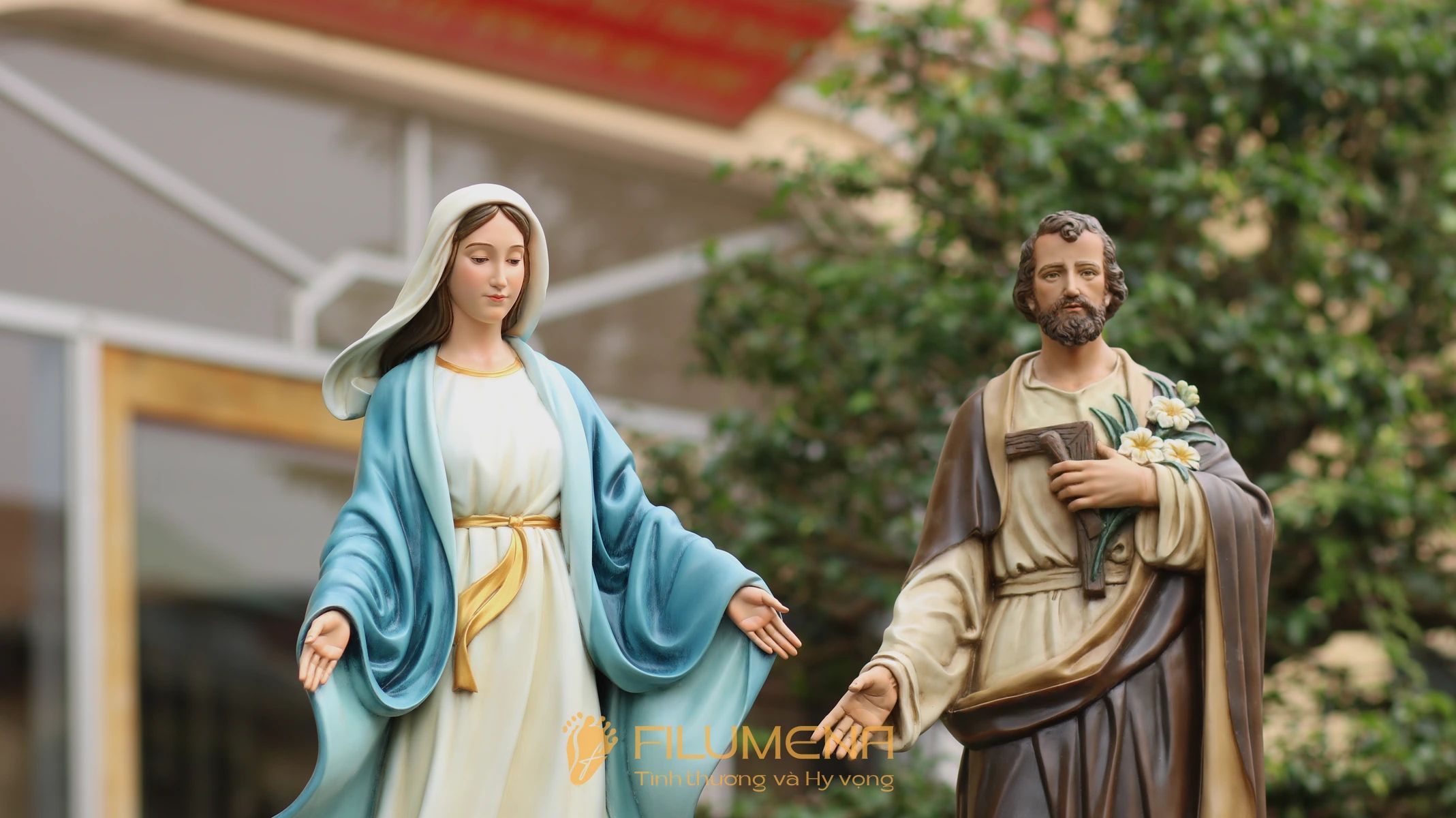 Tượng Đức Mẹ Ban Ơn cao 80 cm màu xanh nước biển