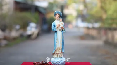 Hình ảnh bổ sung về Tượng Đức Mẹ của Filumena tại Nhà thờ Chính tòa Xuân Lộc Đồng Nai