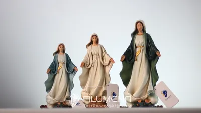 Hình ảnh Tượng Đức Mẹ để xe ô tô gợi ý đặt trong không gian thờ phượng