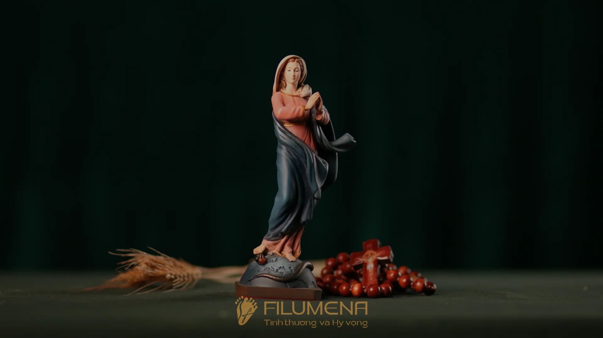 Tượng Đức Mẹ Vô Nhiễm Nguyên Tội cao từ 15 cm tới 100 cm, tác phẩm của Filumena