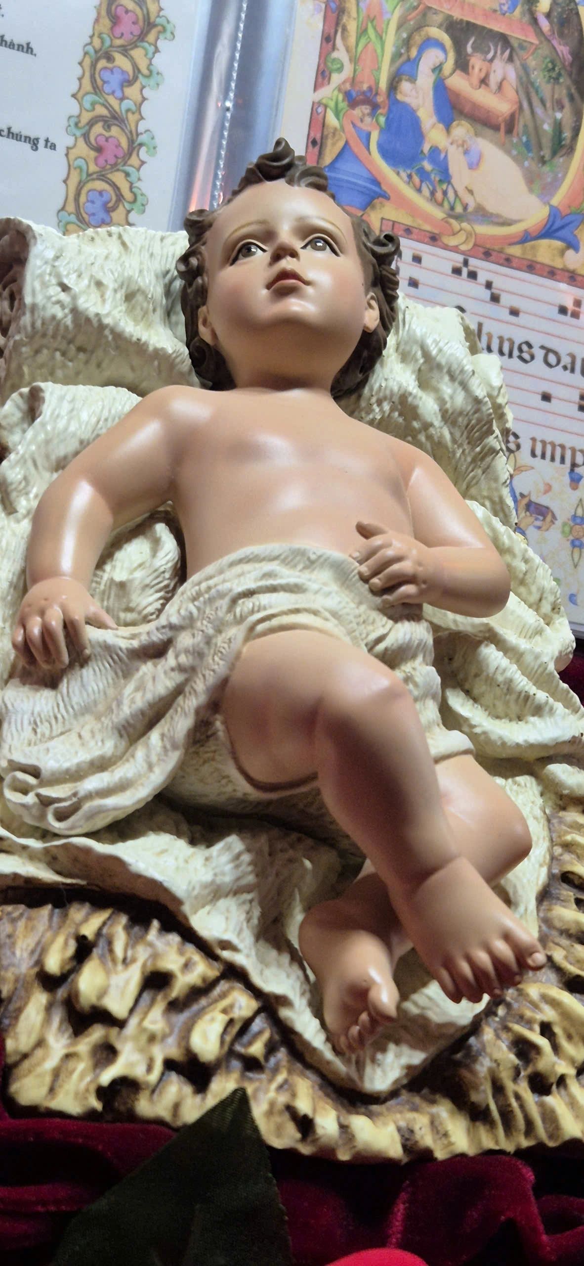 Statues des saints catholiques créées et fabriquées par Filumena Art, fabricant, fournisseur et grossiste des articles religieux au Vietnam