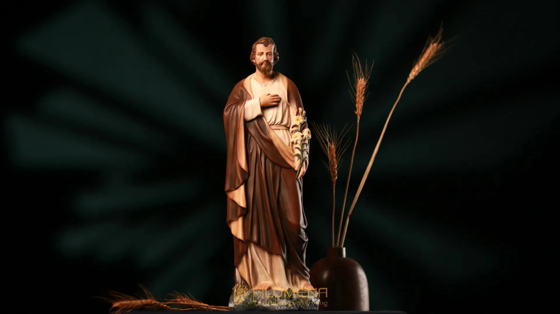 Tượng Chúa tại Mỹ. Tượng Công Giáo Filumena được sáng tác bởi các nghệ sĩ Filumena. Mỗi tác phẩm đều là đóng góp của quý vị cho các việc bác ái. Tượng làm bằng chất liệu bột đá tự nhiên và resin, có đủ các kích thước từ 15, 20 cm tới 1m và lớn hơn nữa.