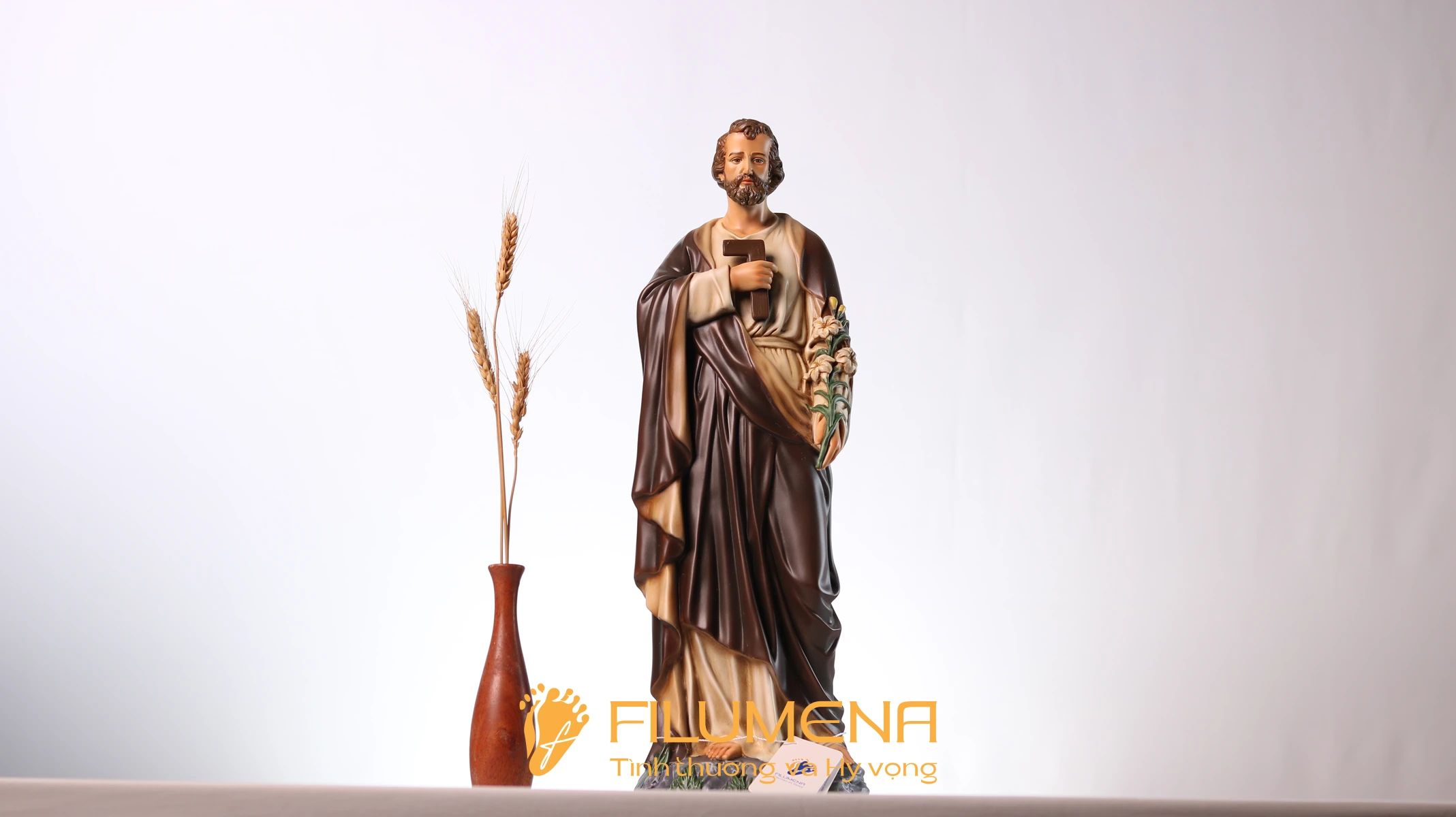 Kích thước tượng Thánh Giuse cho bàn thờ gia đình