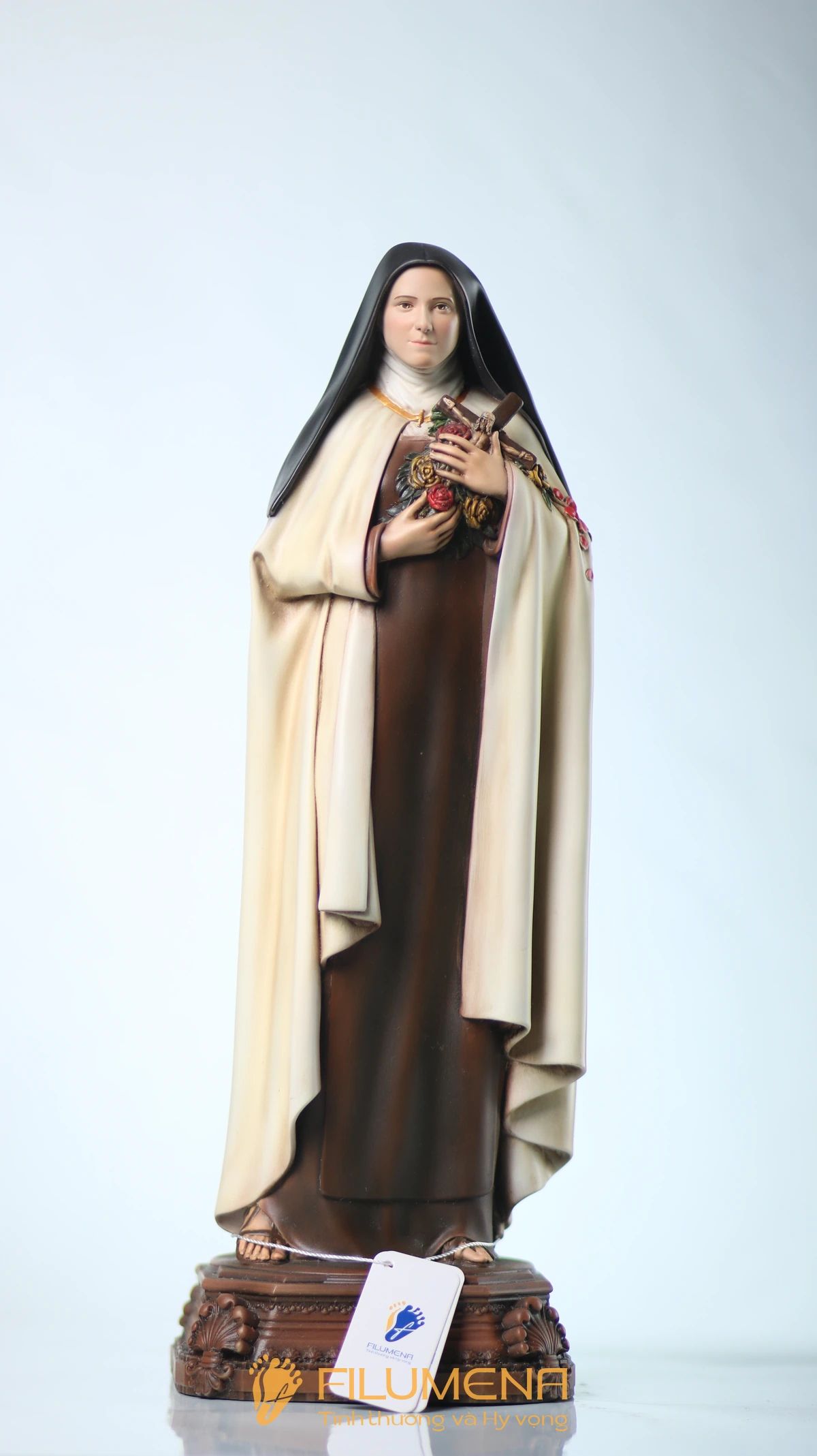 name tại VN. Tượng Công giáo Filumena là tượng của Tình thương và Hy vọng. Bản quyền các tác phẩm tượng Công giáo thuộc về Filumena Art, Cộng hòa Pháp. Filumena sáng tác và sản xuất nhiều mẫu tượng Công giáo khác như 