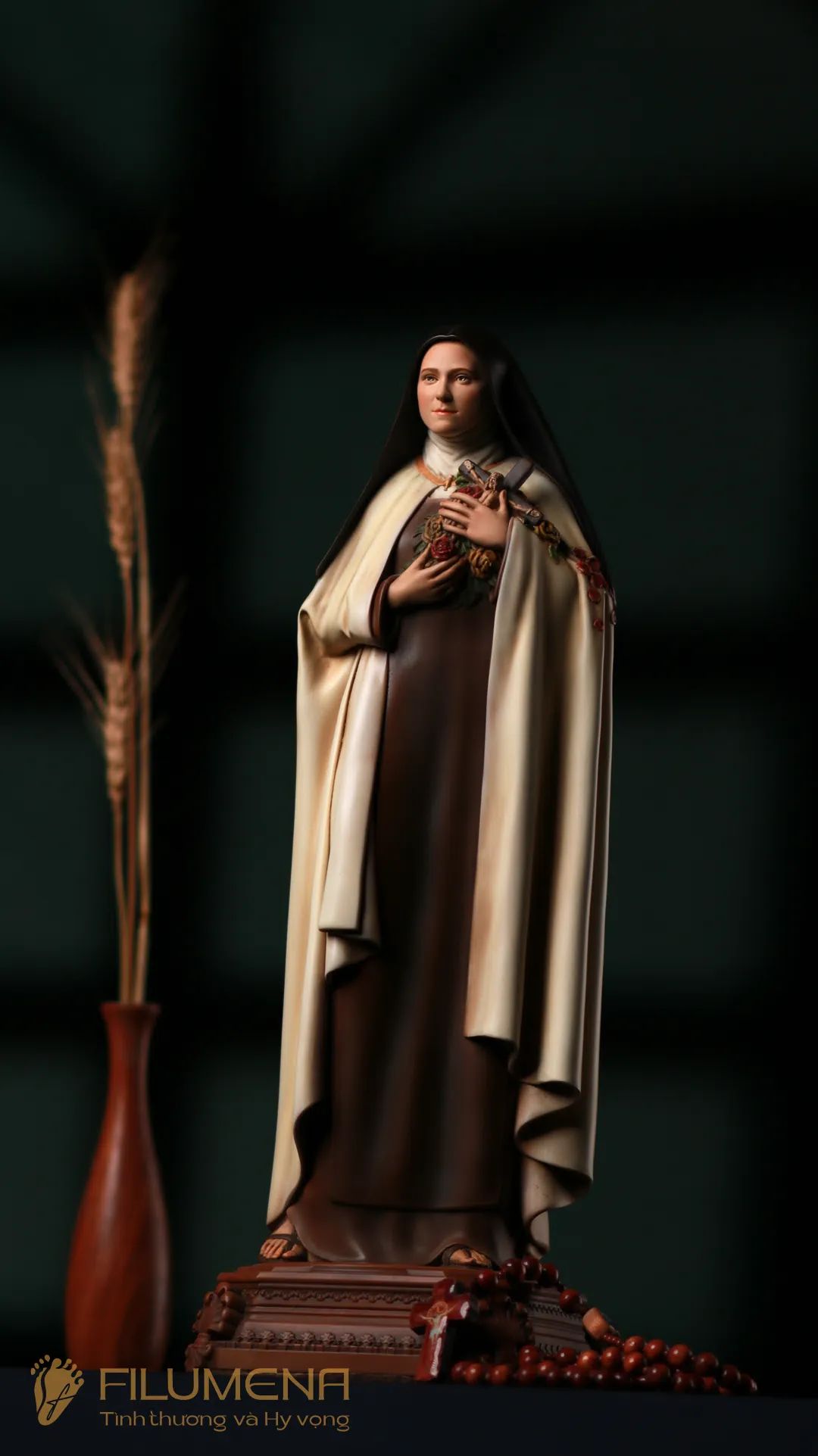 Tượng Thánh Tê-rê-sa Hài Đồng Giê-su, tác phẩm của Filumena