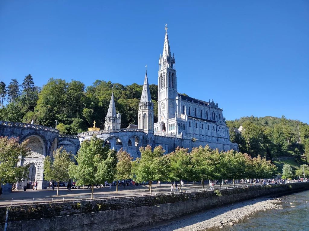 Vương cung Thánh đường Đức Mẹ Vô Nhiễm Nguyên Tội