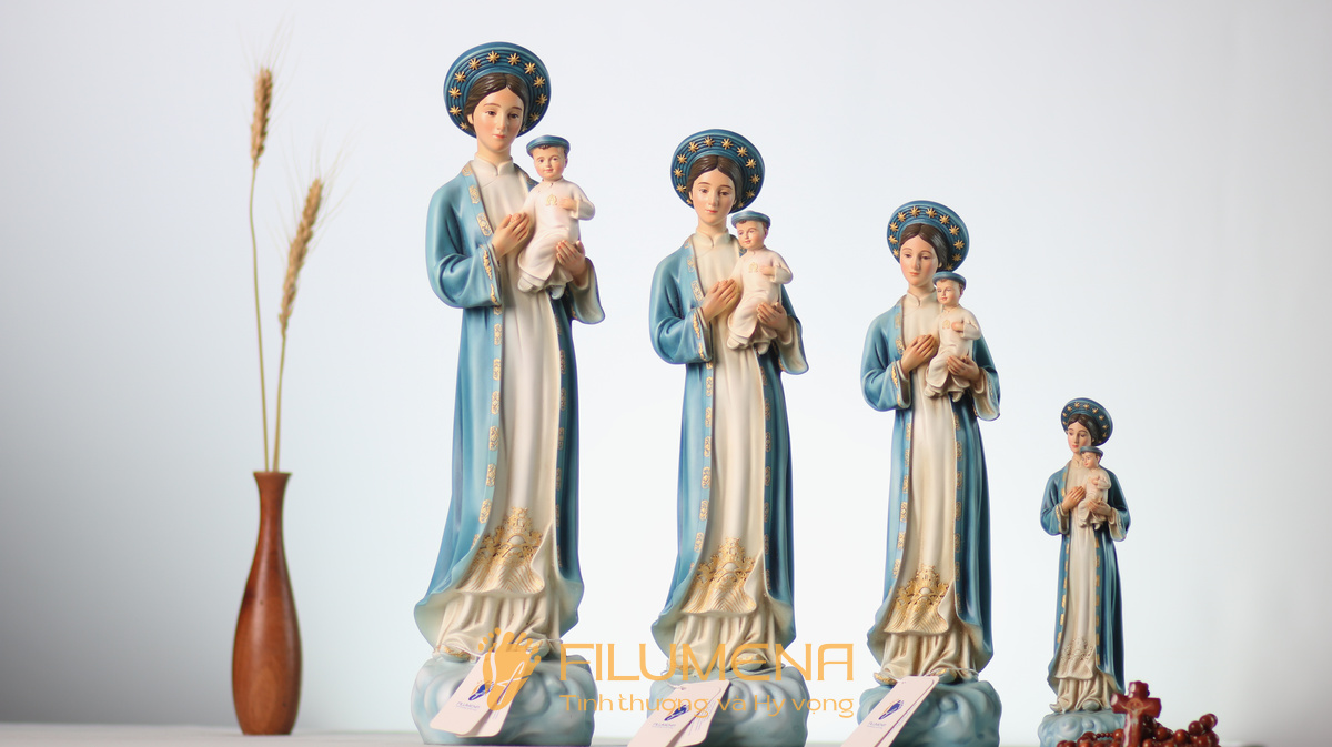 Tượng Đức Mẹ La Vang