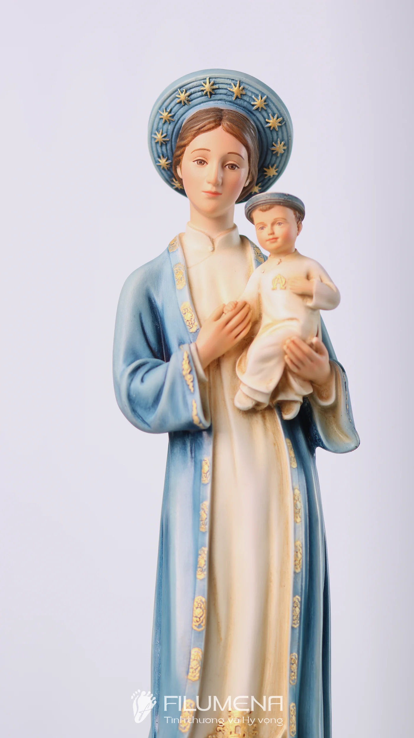 Tượng Đức Mẹ La Vang