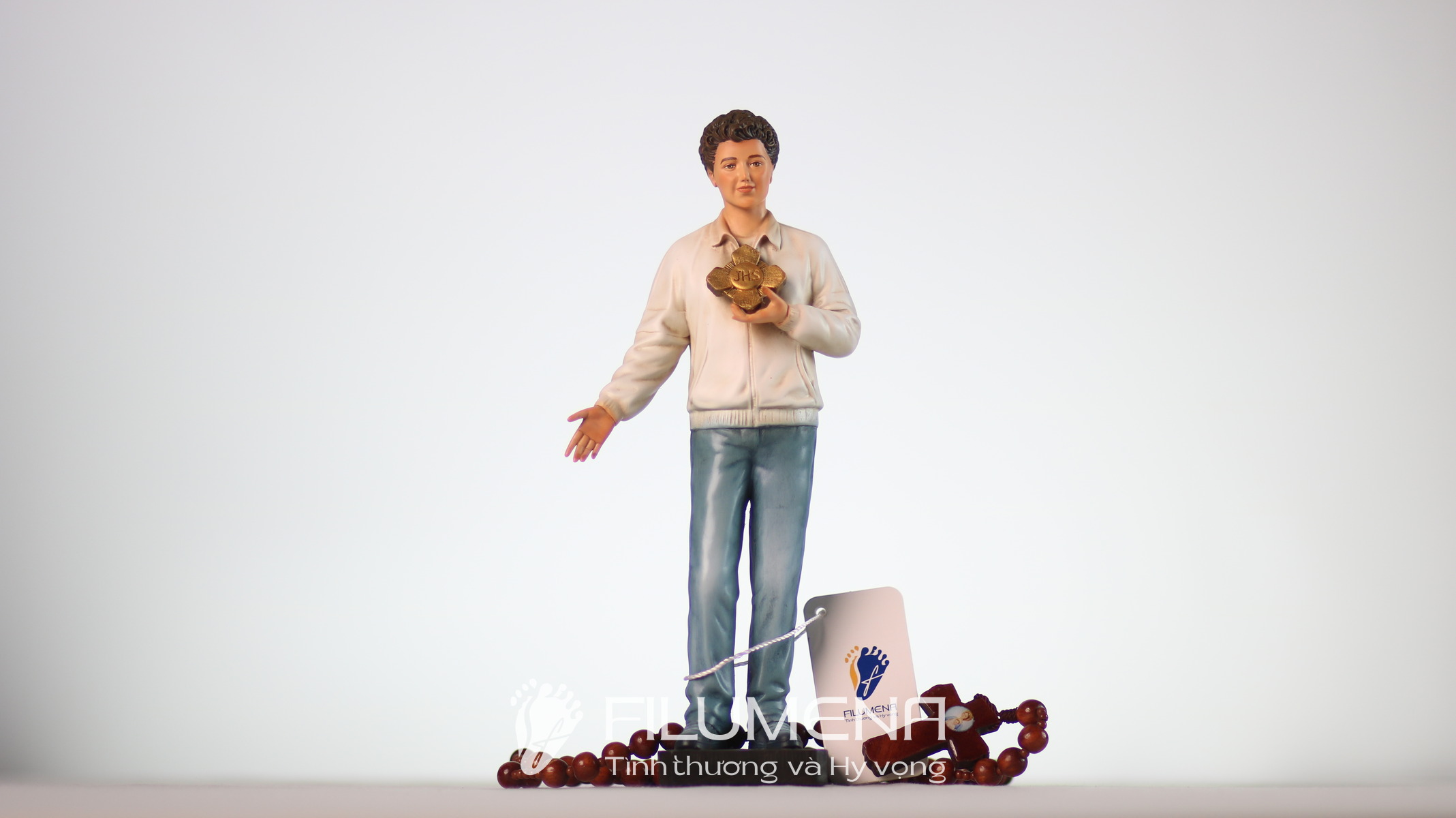 Tượng Thánh Carlo Acutis 20 cm màu sáng